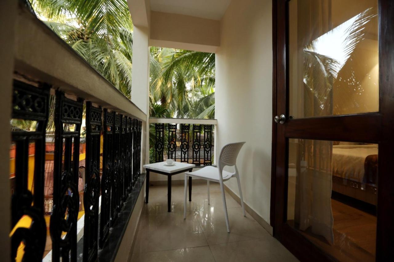 Le Seasons Resort Candolim Buitenkant foto