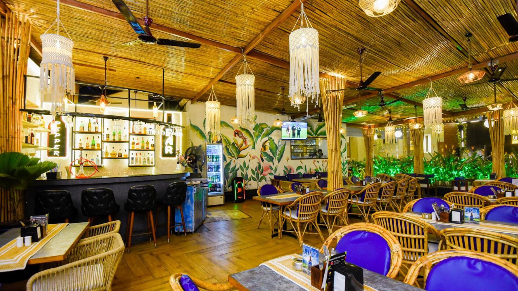 Le Seasons Resort Candolim Buitenkant foto